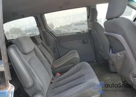 2005 Chrysler Town & Country Lx from USA, damaged, VIN 2C4GP44R15R509845